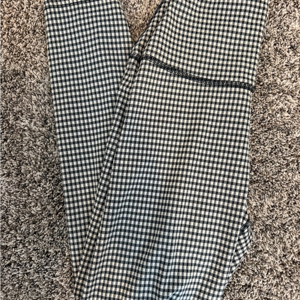 Nike Black and White Gingham Dri-FIT leggings size Small
